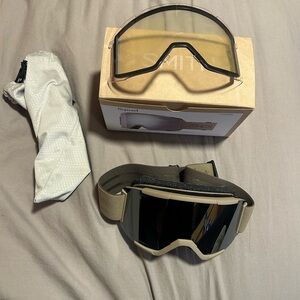 SMITH Black and Tan Squad “Bandit” Goggles